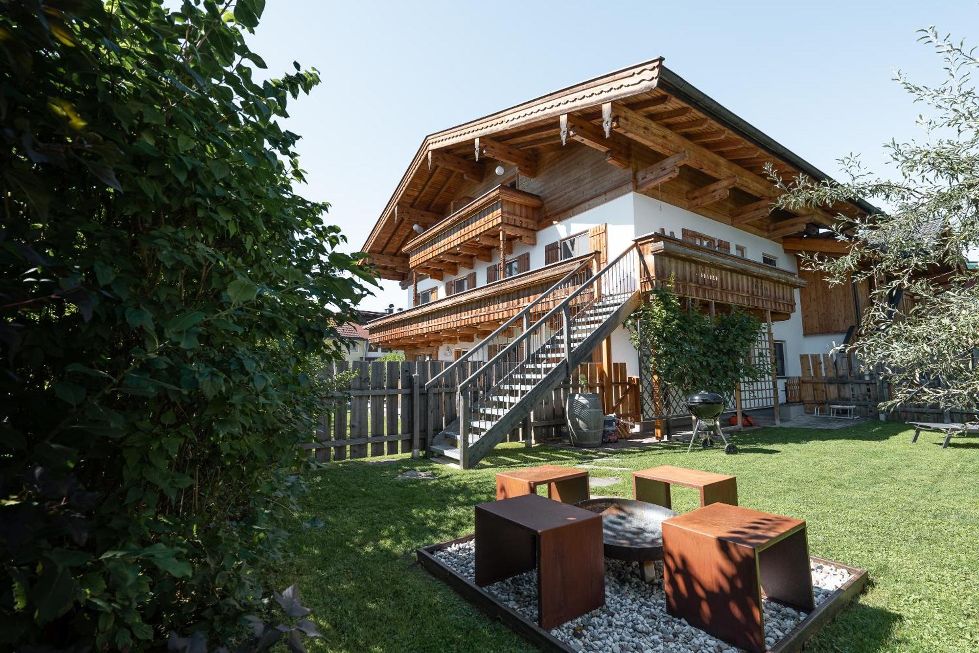 Bewegte Berge Apartments Saalfelden am Steinernen Meer Kültér fotó